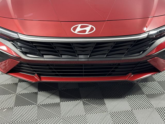 New 2025 Hyundai Elantra Hybrid For Sale in Indianapolis, IN