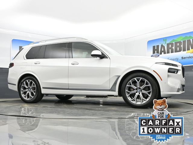 2023 BMW X7 xDrive40i photo