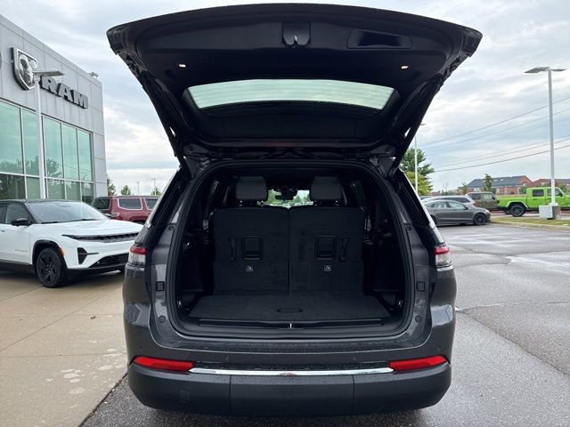 2025 Jeep Grand Cherokee L Limited - Baltic Gray Metallic Clearcoat exterior view 8