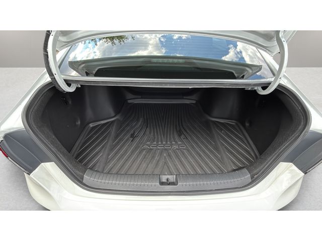 Used 2024  Honda LX image 30