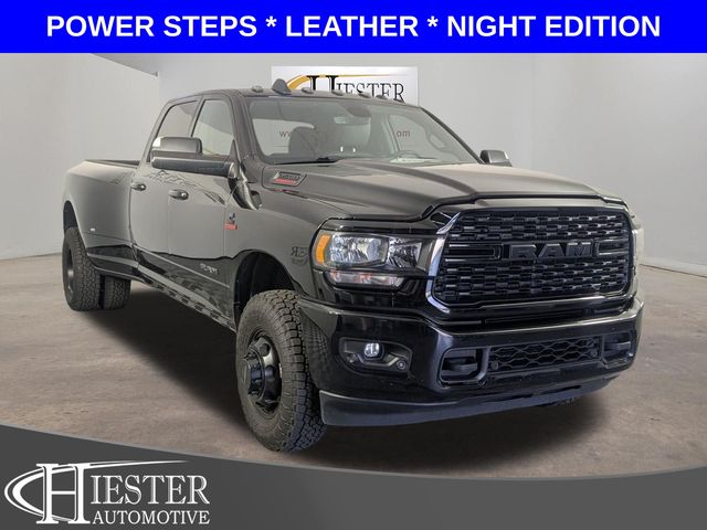 Diamond Black Crystal Pearlcoat 2022 RAM 3500 Pickup Truck Four-Wheel Drive 6-Speed Automatic