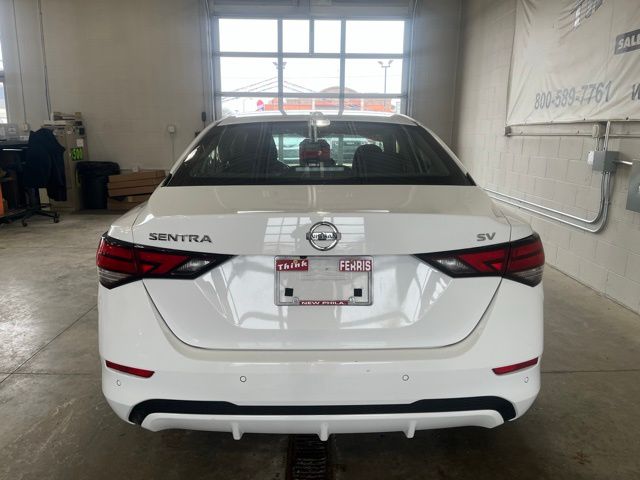 2021 Nissan Sentra SV photo