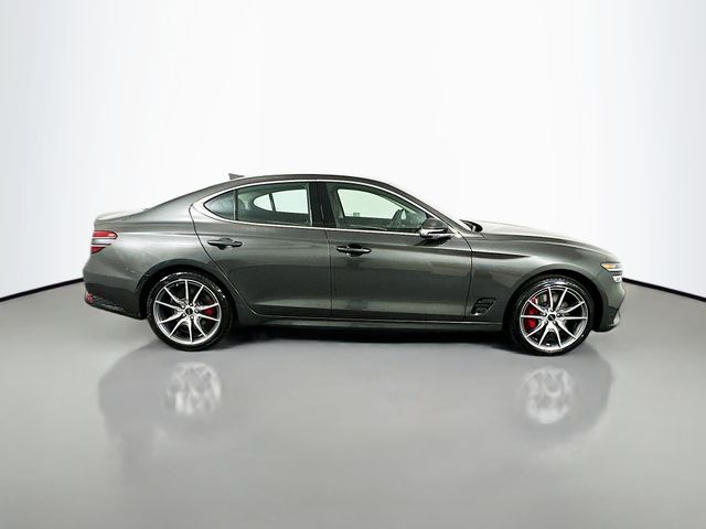 Thumbnail: 2025 Genesis G70 - 4