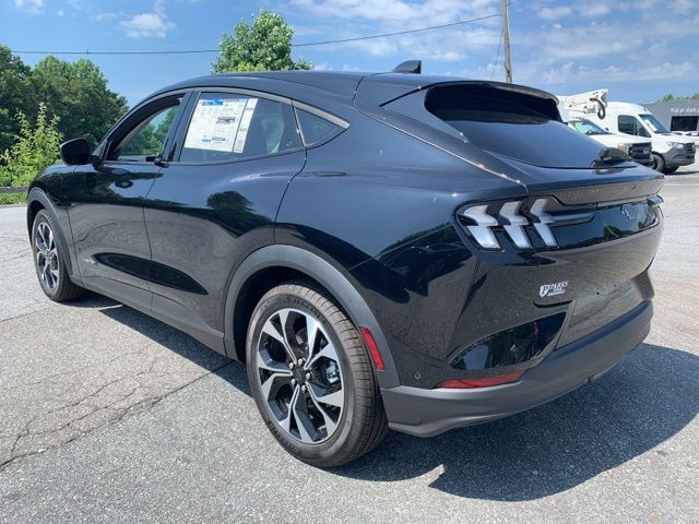 2024 Ford Mustang Mach-E Select 3