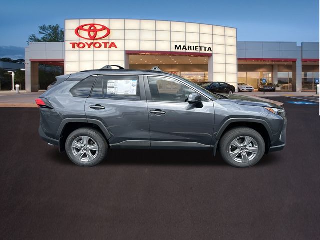 2024 Toyota RAV4 XLE 29