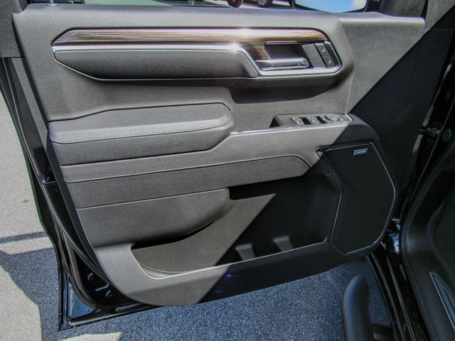 Photo of 2025 Chevrolet Silverado 1500 RST in Dallas, GA - 13,  2025 Chevrolet Silverado 1500 RST:43995