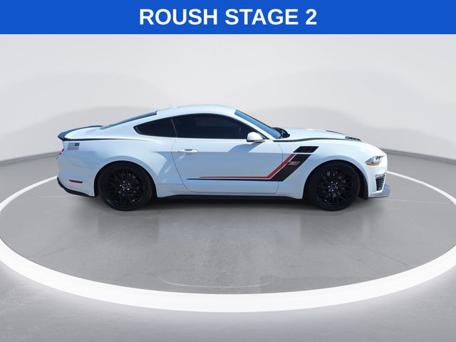 Used 2022 Oxford White Ford GT Premium image 9