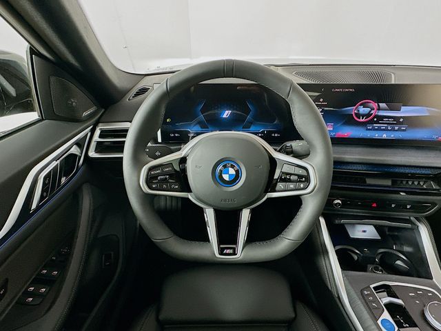 2025 BMW i4 xDrive40 11