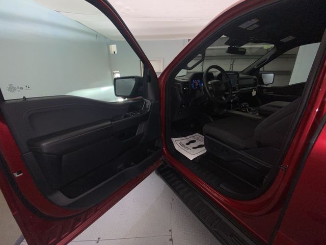 Used 2024 Red Ford XLT image 11
