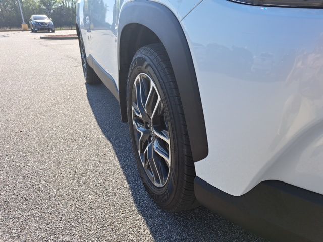 Used 2026 Beige Toyota XLE image 4