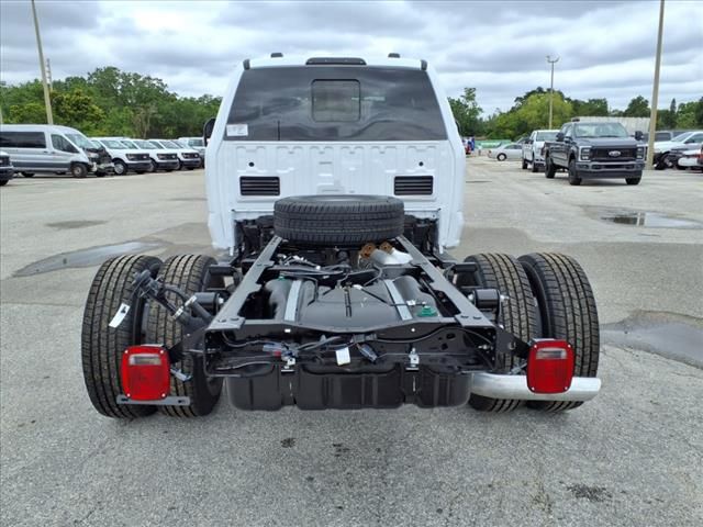 2025 Ford F-350SD XL photo
