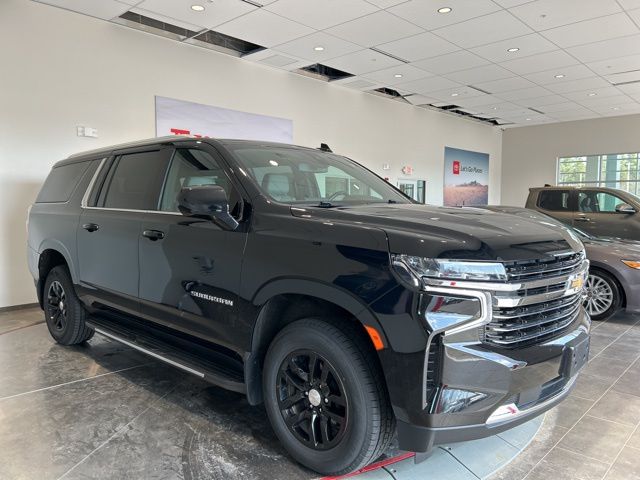 Black 2021 Chevrolet Suburban LT 4WD SUV / Crossover Four-Wheel Drive