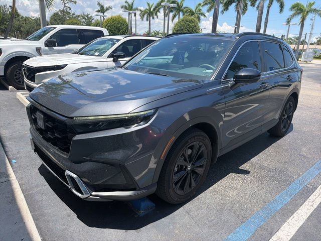2024 Honda CR-V Hybrid Sport Touring AWD's photo