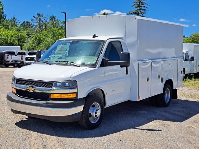 New 2025 Chevrolet Express 3500 Service Utility Van for sale #S1100217 - photo 3