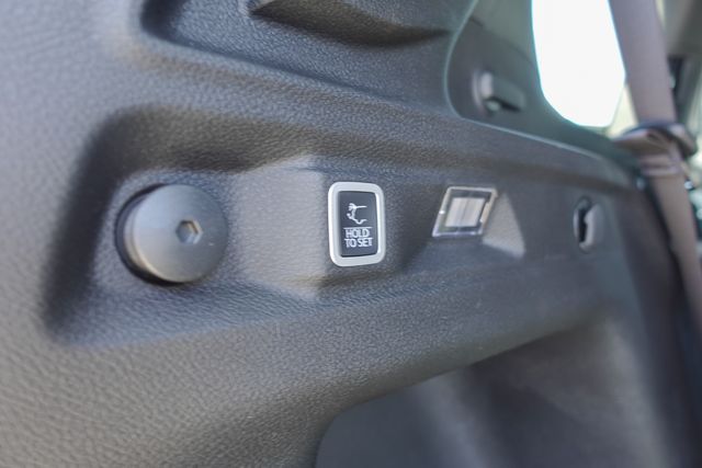 new 2025 Jeep Grand Cherokee L car, priced at $40,120