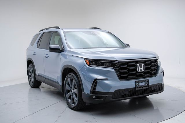 Sonic Gray Pearl 2025 Honda Pilot SUV / Crossover All-Wheel Drive Automatic