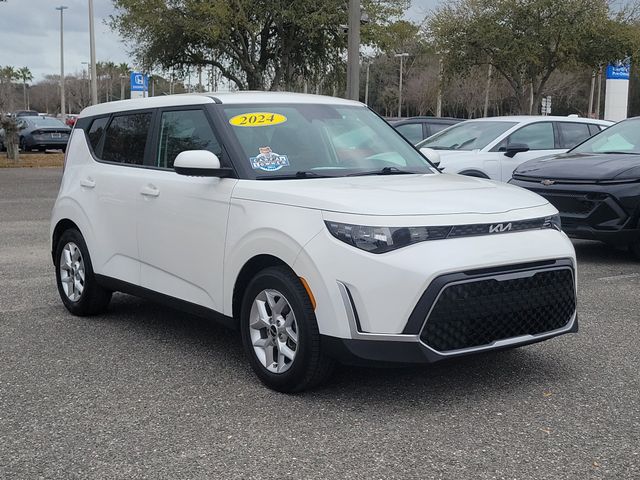 2024 Kia Soul LX FWD