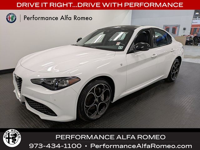 2024 Alfa Romeo Giulia Ti AWD