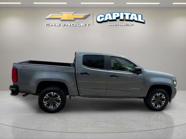 Used 2022 Gray Chevrolet Z71 image 7