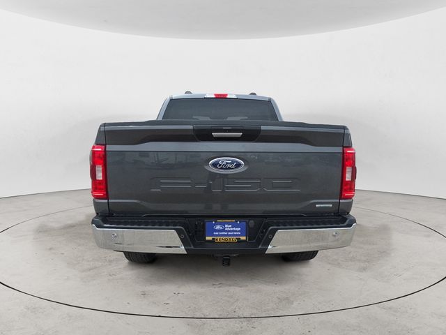 Certified Used 2023 Gray Ford XLT image 4