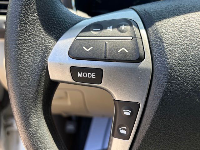 used 2012 Toyota Highlander car, priced at $15,993