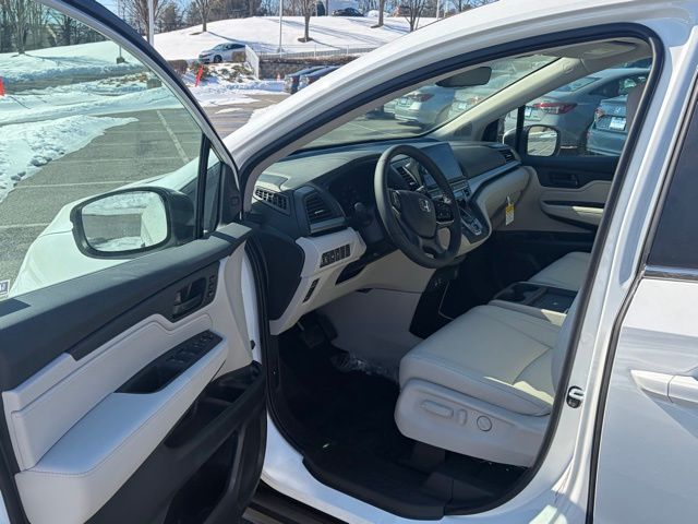 new 2026 Honda Odyssey car, priced at $42,508