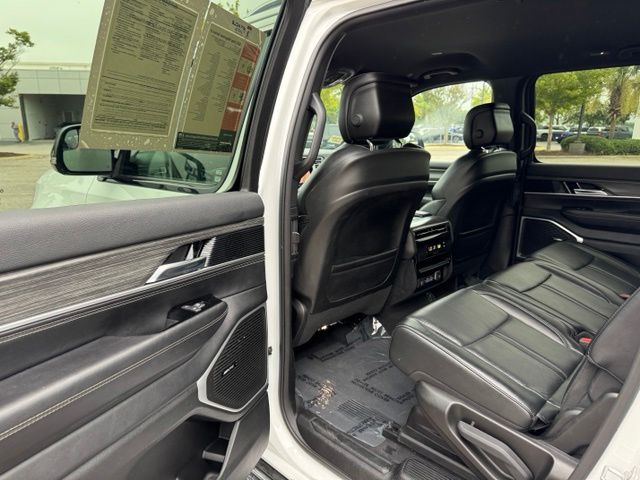 2023 Jeep Wagoneer Series II - Photo 40