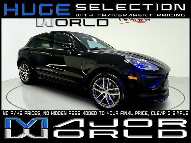 2023 Porsche Macan Base AWD
