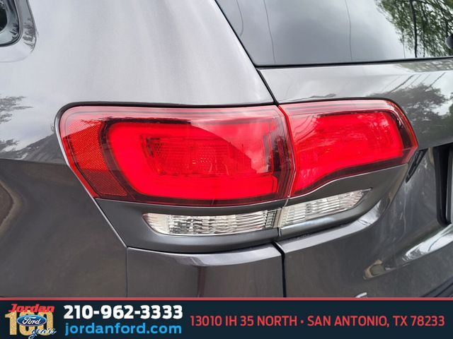 Used Car 2019 Jeep Grand Cherokee  Trailhawk For Sale Under $20,000 In San Antonio, Texas