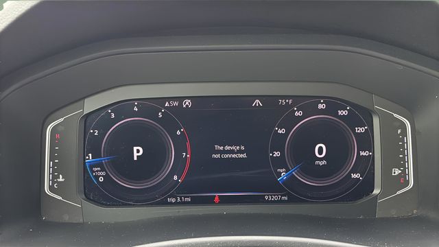 Used 2019 Black Volkswagen 3.6L V6 SEL R-Line image 15