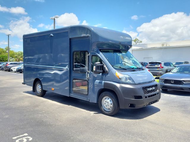 Patriot Blue Pearlcoat 2022 RAM ProMaster Chassis 3500 159 Extended Cutaway FWD Van Front-Wheel Drive 9-Speed Automatic