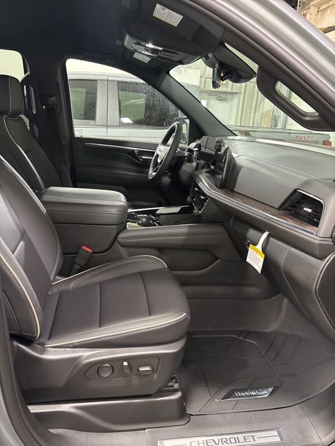 2025 Chevrolet Tahoe Premier photo