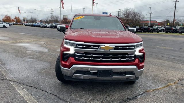 2023 Chevrolet Silverado 1500 LTZ 3