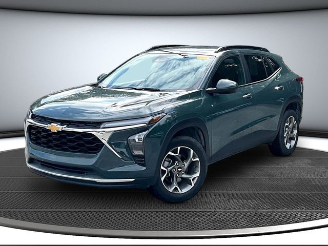 2025 Chevrolet Trax LT FWD