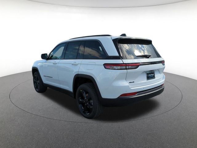 new 2026 Jeep Grand Cherokee car, priced at $43,550