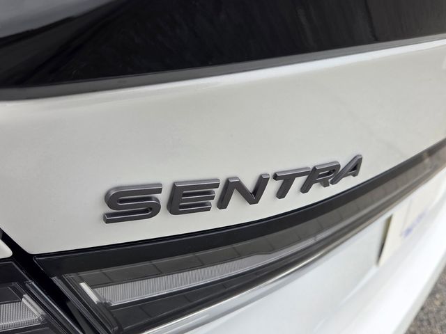 New 2026 White Nissan SR image 11