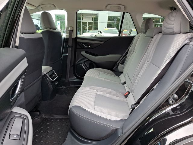 2022 Subaru Outback Premium - 11