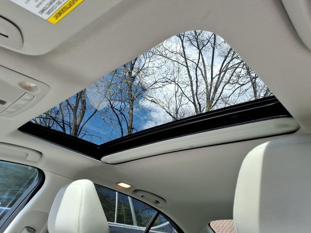 2023 INFINITI Q50 - Image 19
