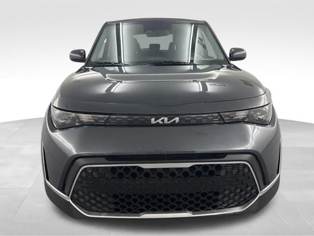 2024 Kia Soul LX — photo 2