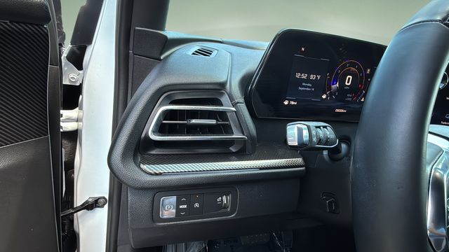 Used 2026 White Chevrolet High Country image 22