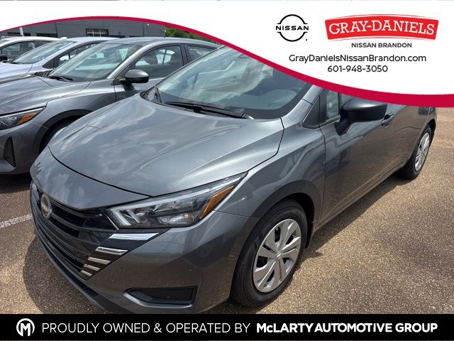 2025 Nissan Versa 1.6 S CVT's photo