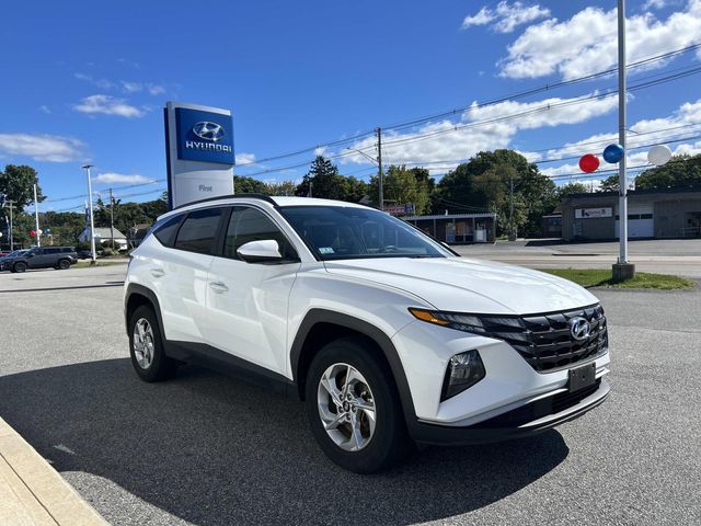 White Pearl 2024 Hyundai Tucson SUV / Crossover All-Wheel Drive 8-Speed Automatic