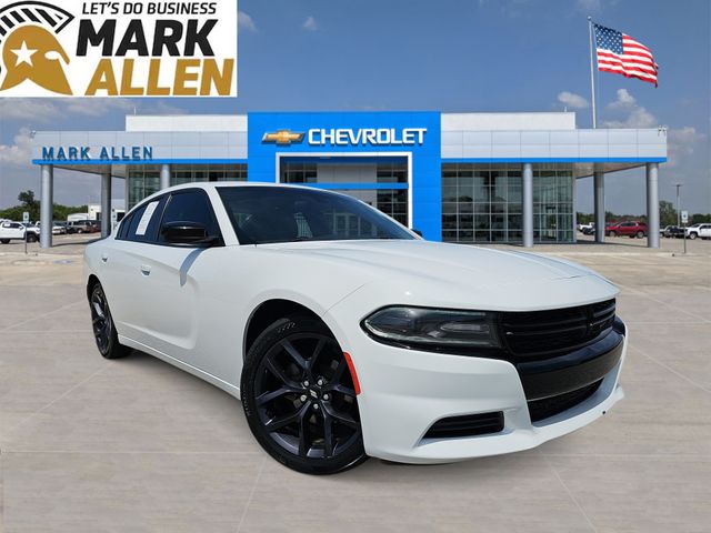 White Knuckle Clearcoat 2019 Dodge Charger SXT RWD Sedan Rear-Wheel Drive 8-Speed Automatic
