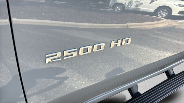 Used 2025 Gray Chevrolet Custom image 41