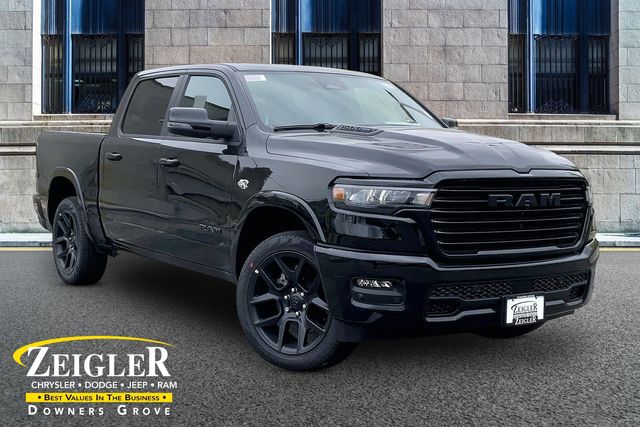 Diamond Black Crystal Pearlcoat 2026 RAM 1500 Laramie Crew Cab 4WD Pickup Truck Four-Wheel Drive 8-Speed Automatic