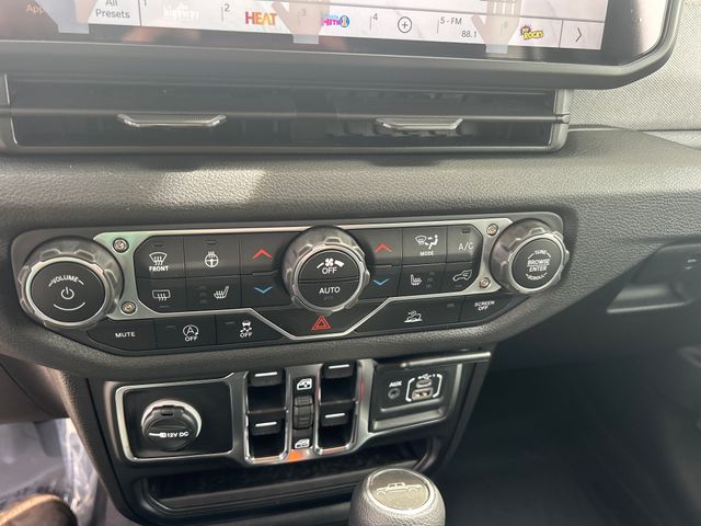 2025 Jeep Gladiator Sport S - Photo 27