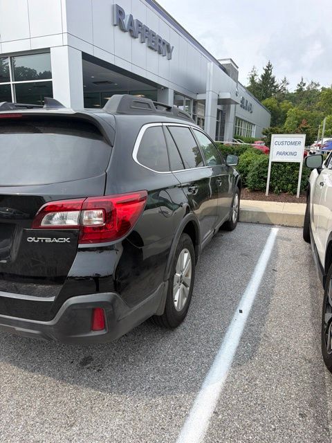 2019 Subaru Outback 2.5i Premium Black at Rafferty Subaru