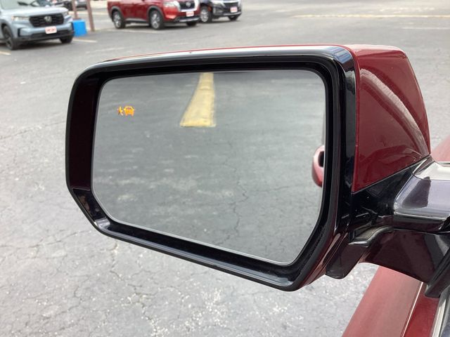 Used Car 2019 Chevrolet Traverse  Lt For Sale Under $20,000 In San Antonio, Texas