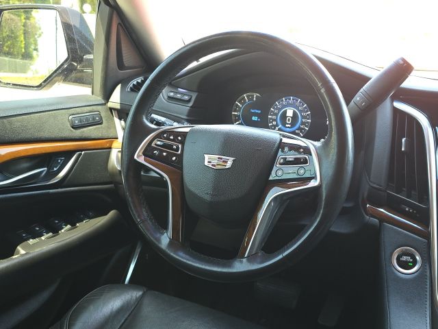 2019 Cadillac Escalade Luxury:44868B