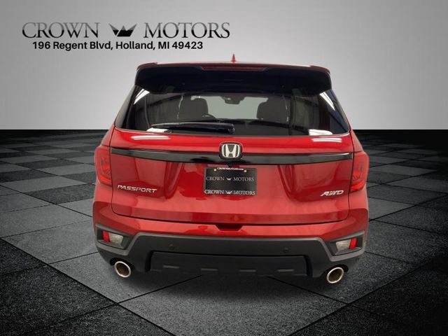 View vehicle photo 5